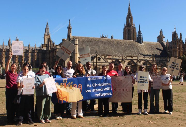 Christians urge Government to defend the right to asylum